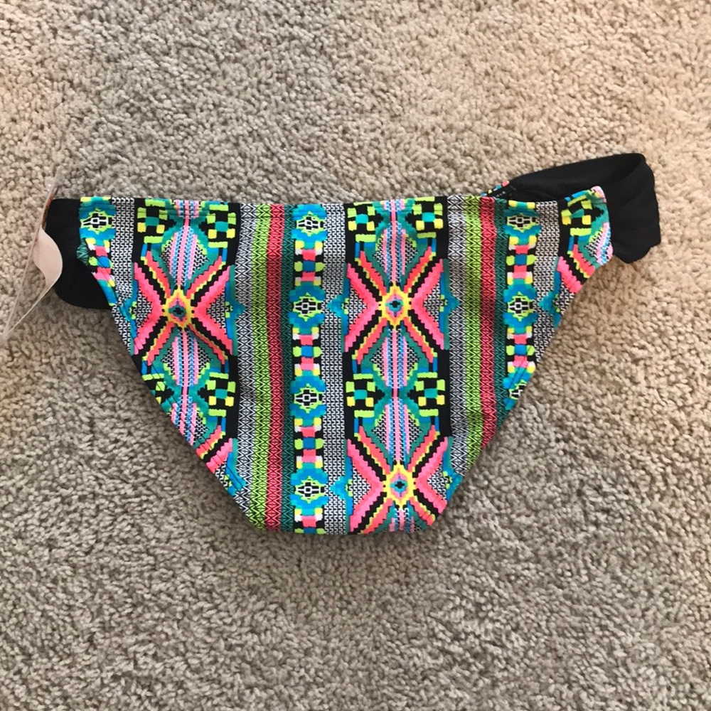 NWT Bikini - Picture 3 of 5